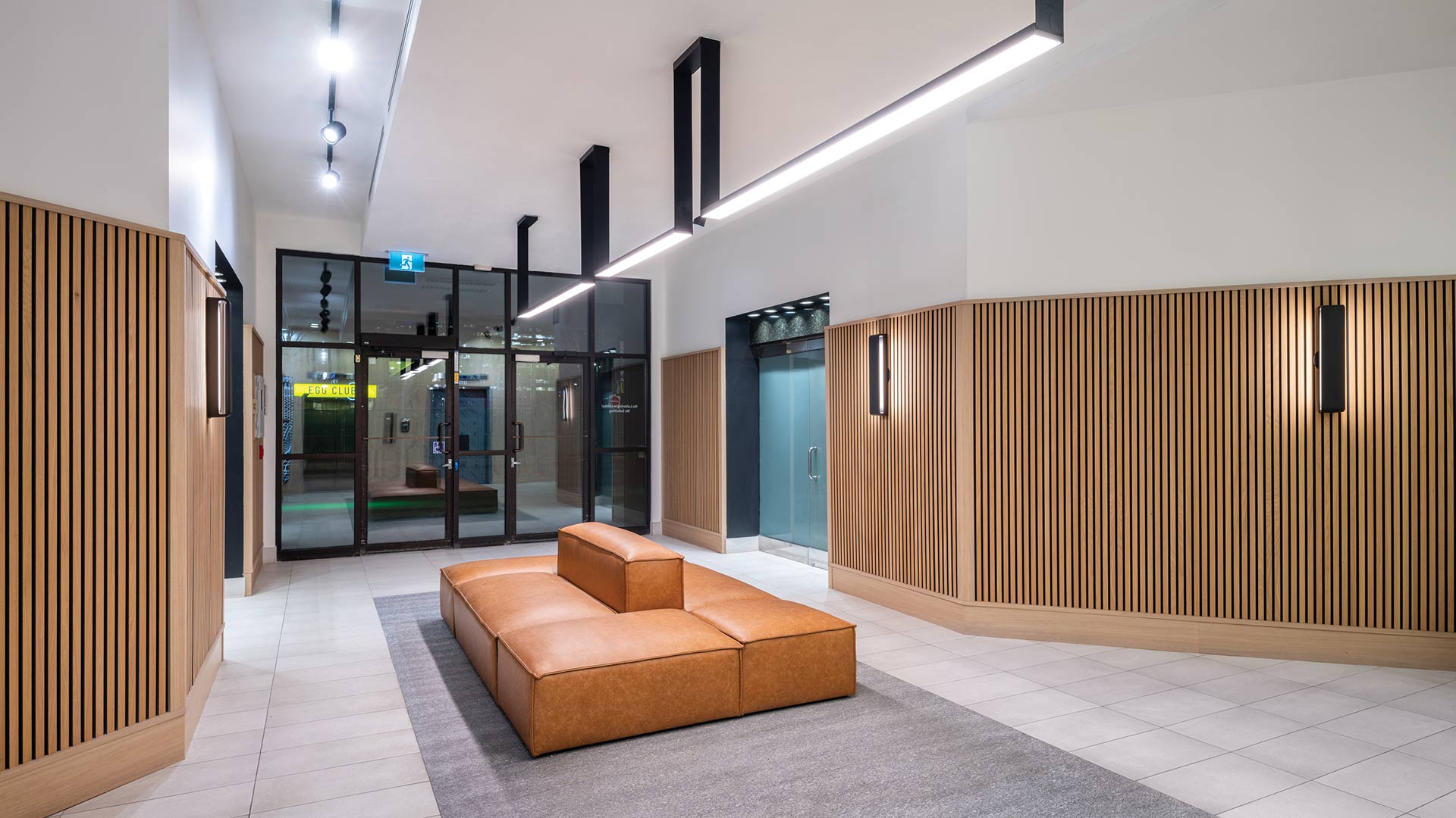 photo-gallery-commercial-office-avenue-living-glenmore-paramount-02