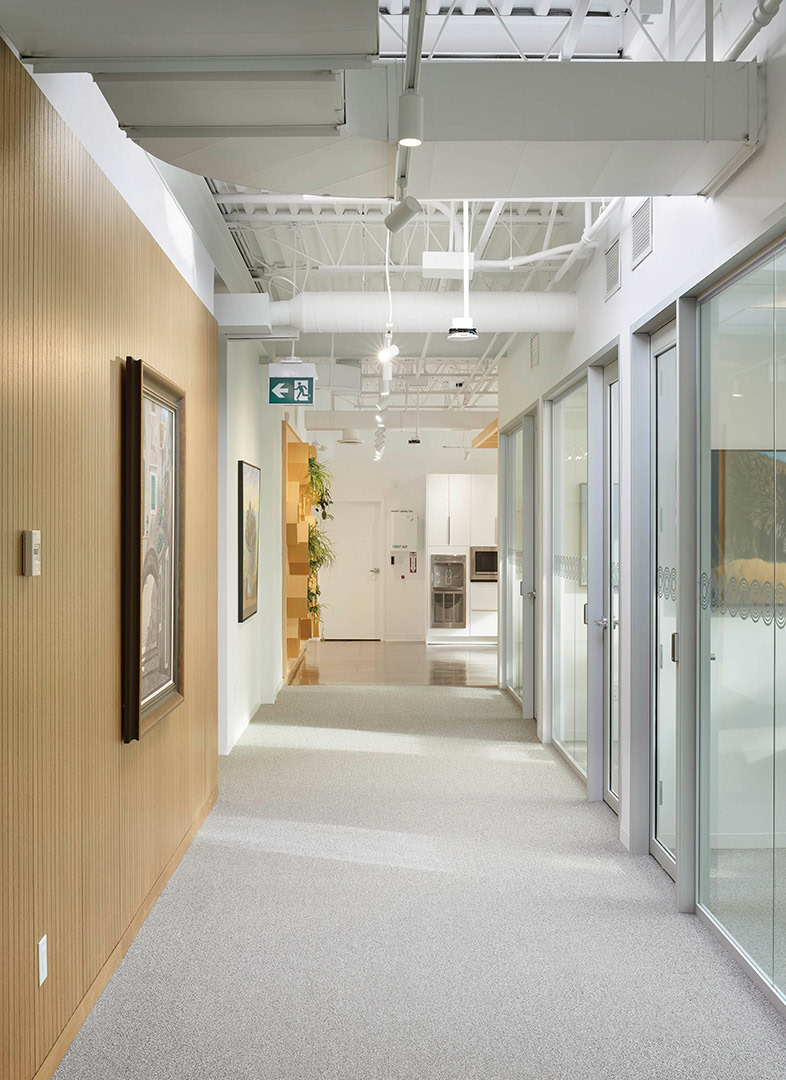 photo-gallery-commercial-office-baka-communications-10