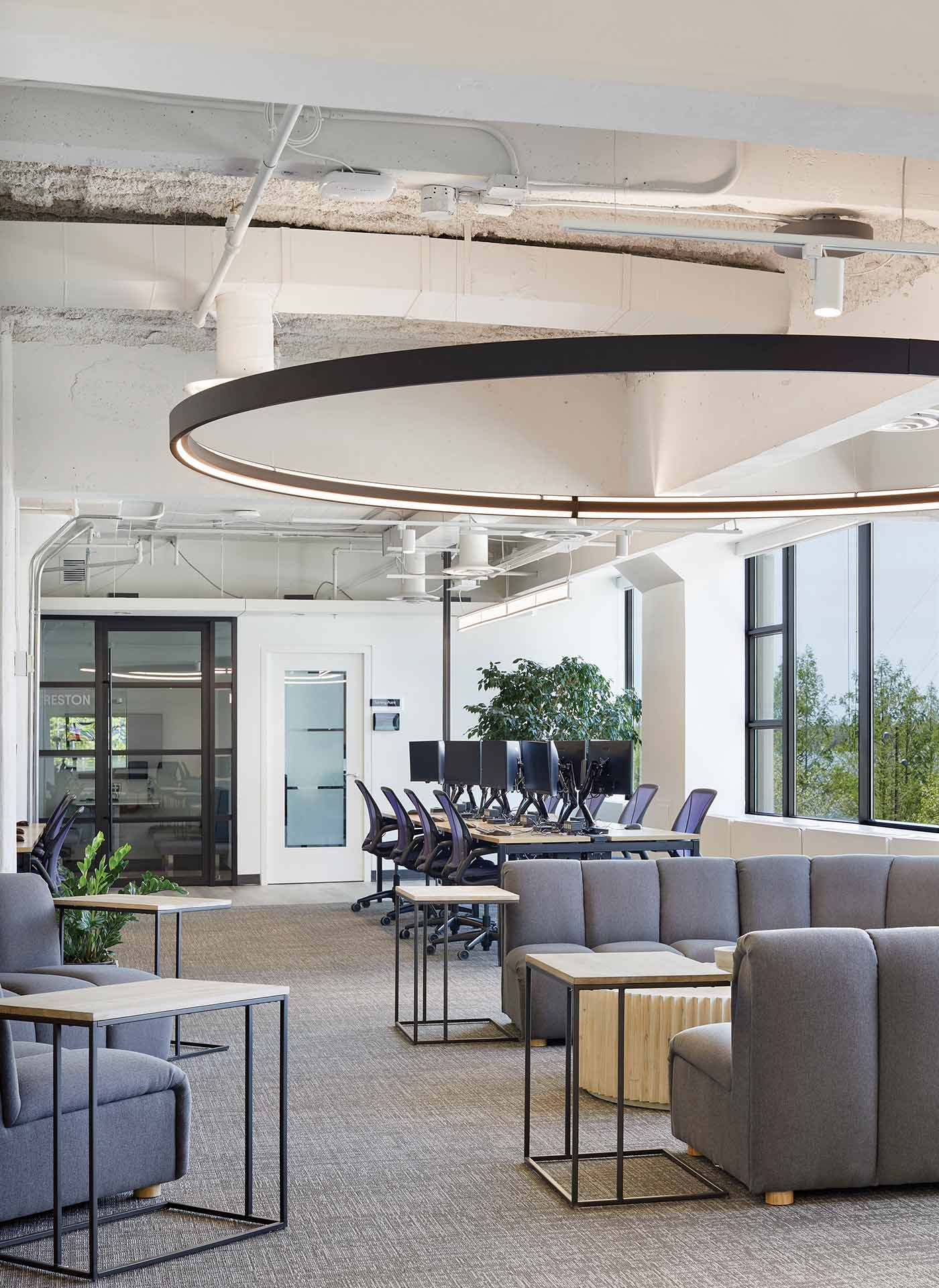 photo-gallery-commercial-office-labatt-breweries-05
